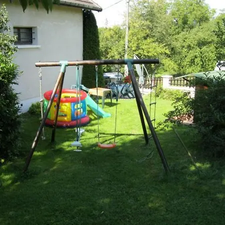 Bed and Breakfast Pavillon Avec Cheminee Et Balcon, Dans Un Village Fleuri Et Calme - Fr-1-585-120 3*